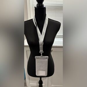 NIB Kate Spade New York IP68 Floating Waterproof Phone Pouch- silver glitter